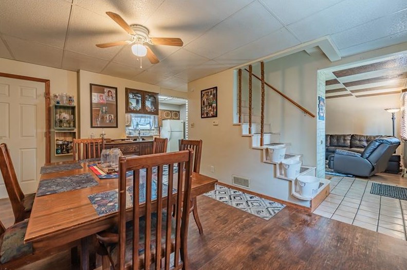 614 Dianthus St, North Huntingdon, PA 15642