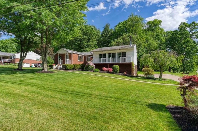 3224 Francis Dr, Allison Park, PA 15101-1220