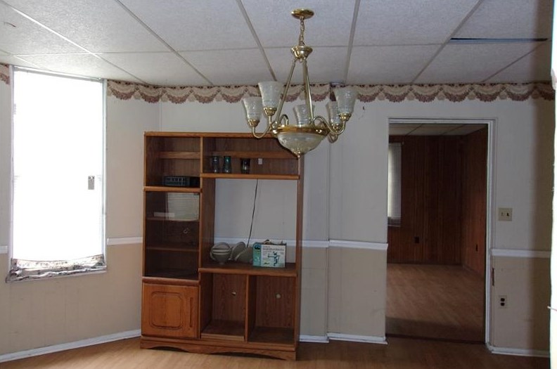 1800 Leishman Ave, New Kensington, PA 15068