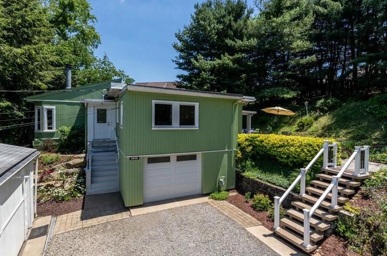 2846 Clearview Rd, Allison Park, PA 15101-3151