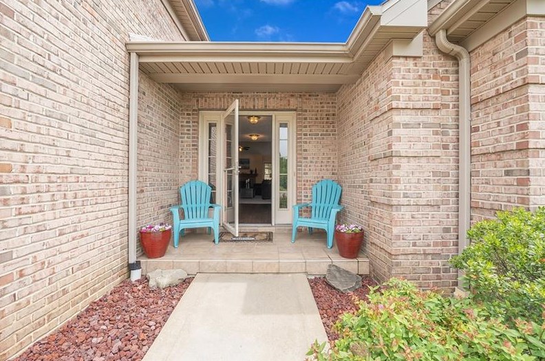 1828 Howell St, North Versailles, PA 15137-2600