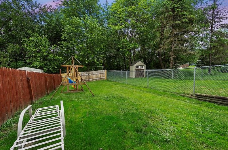 3215 Camberly Dr, Gibsonia, PA 15044
