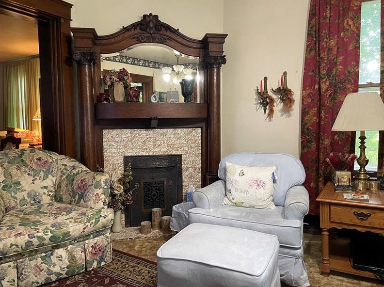 806 Arlington Ave, New Castle, PA 16101