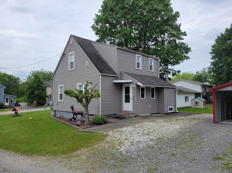 1847 Powers Ave, Hermitage, PA 16150