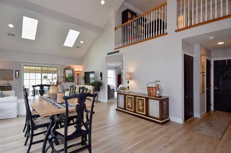 308 Wesley Ln, Noblestown, PA 15071