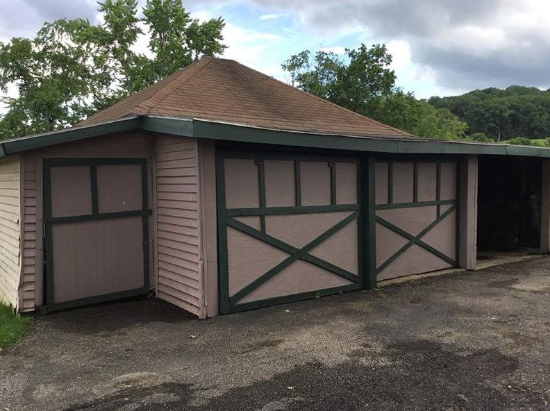 119 Belle St, Evans City PA  16033-1302 exterior