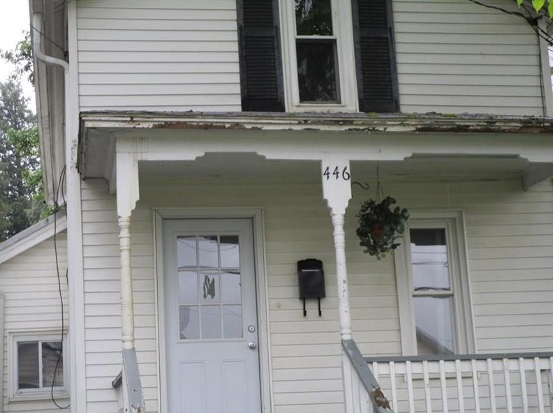 446 Poplar St, Meadville, PA 16335