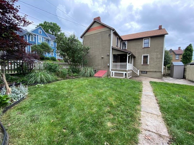 59 Union St, Oliphant Furnace, PA 15401-4217