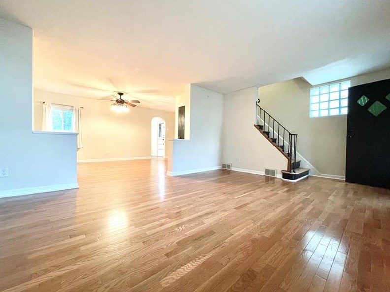 4024 Hoosac St, Pittsburgh, PA 15207