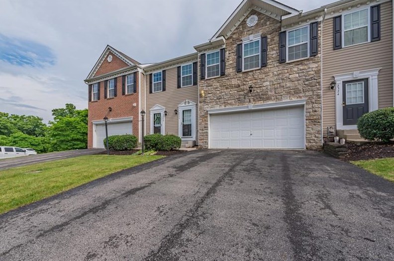 2326 Flint Dr, Washington, PA 15301-7762