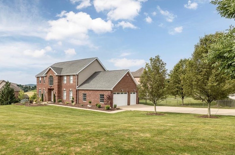 111 Equestrian Dr, Venetia, PA 15367-1189