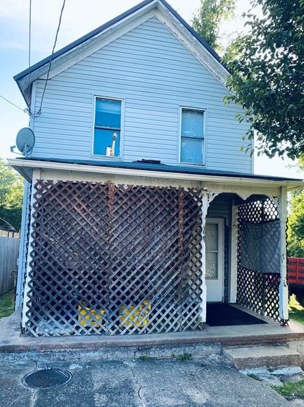73 Gordon St, Oliphant Furnace, PA 15401-3737