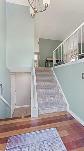 987 Delfield Dr, Bethel Park, PA 15102-2322