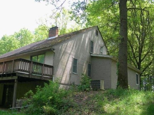 3773 Tamarack Dr, Hermitage, PA 16150