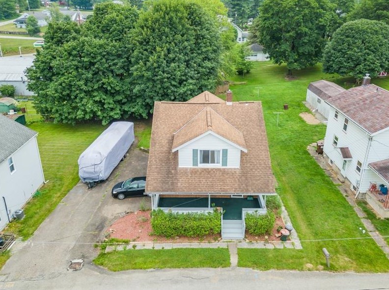 109 Ray St, Apollo, PA 15613