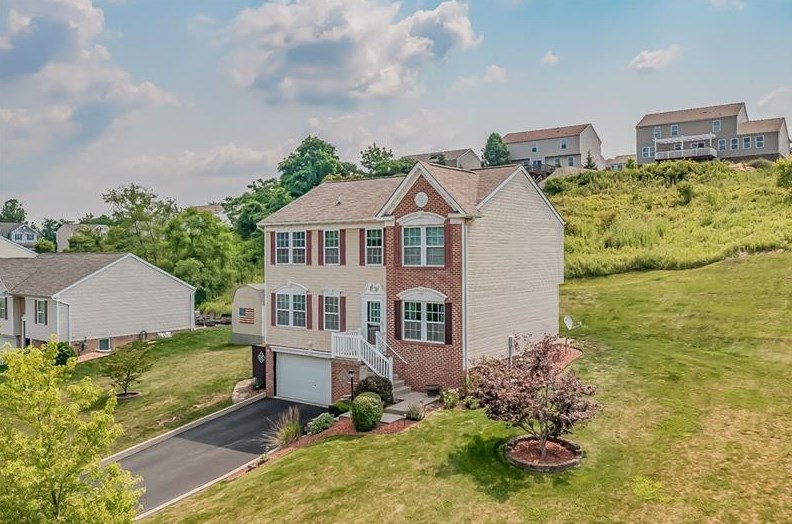 1841 Haflinger Dr, North Huntingdon, PA 15642