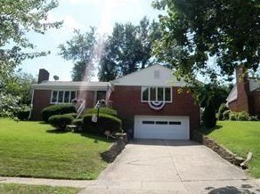 126 Morrison Dr, Pittsburgh, PA 15216