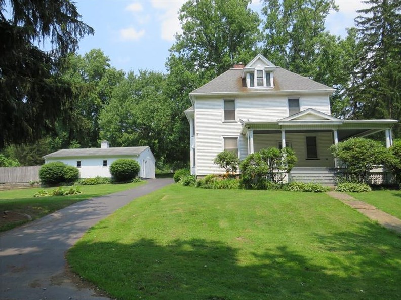 153 Eden Dale Rd, New Wilmington, PA 16142