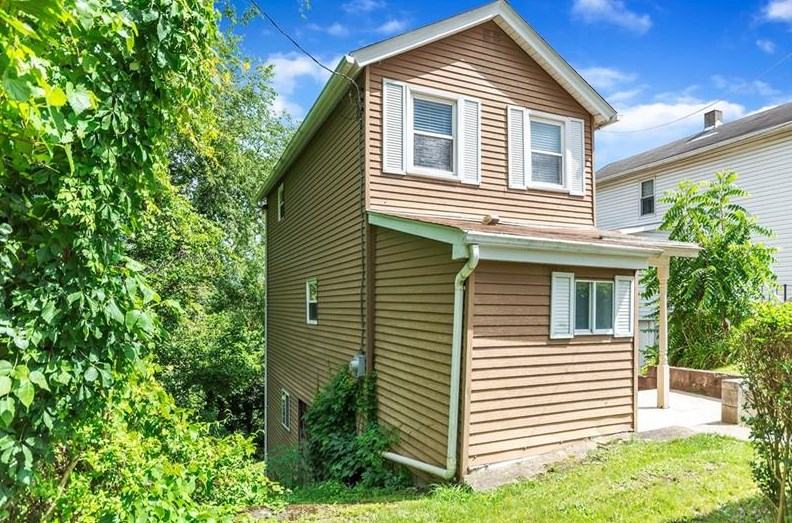 724 Franklin Ave, Canonsburg, PA 15317