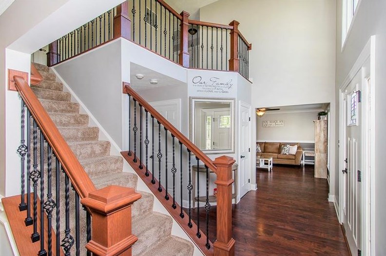 116 Tartan Dr, Greensburg, PA 15601-8837