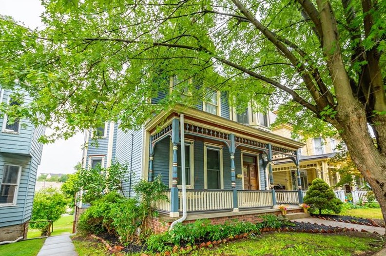 23 North Ave, Washington, PA 15301-3546