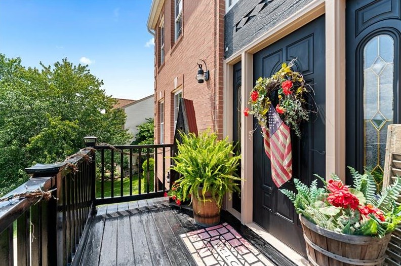124 Coventry Ct, Monroeville, PA 15146-3957