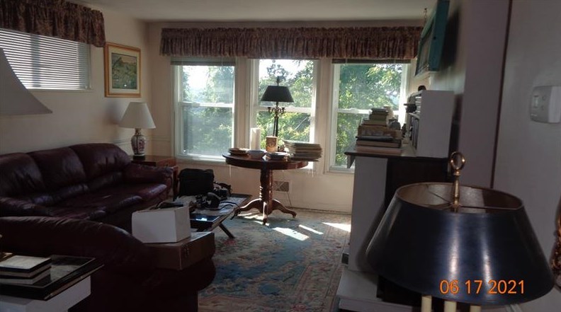 175 Woodridge Dr, Collier Township PA  15106-1311 exterior