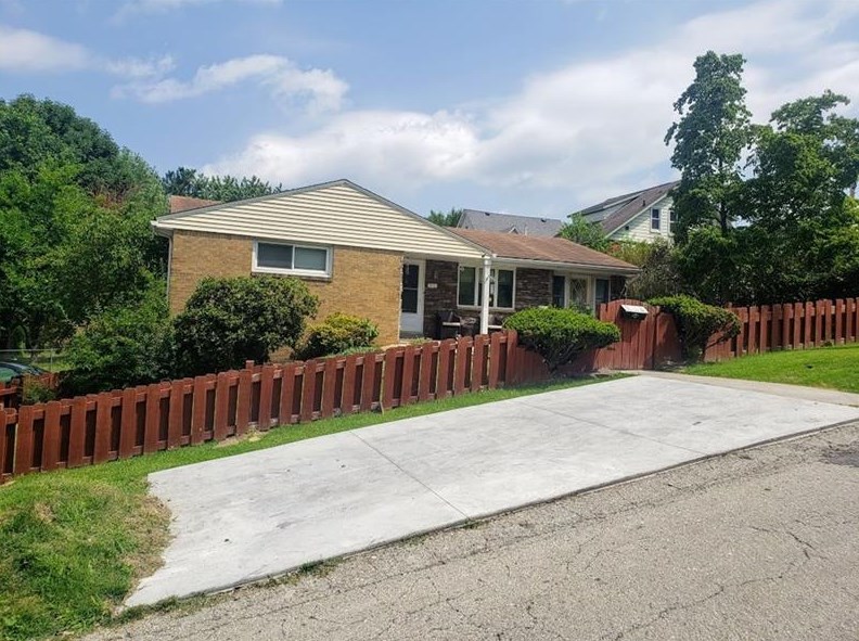 915 Barger St, Verona, PA 15147