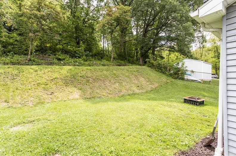 9 Dampsey Way North, Imperial, PA 15126