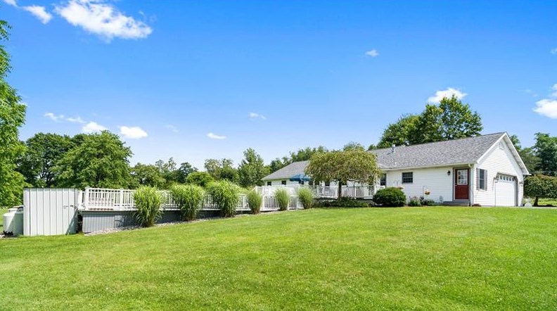 3142 State Route 956, New Castle, PA 16105