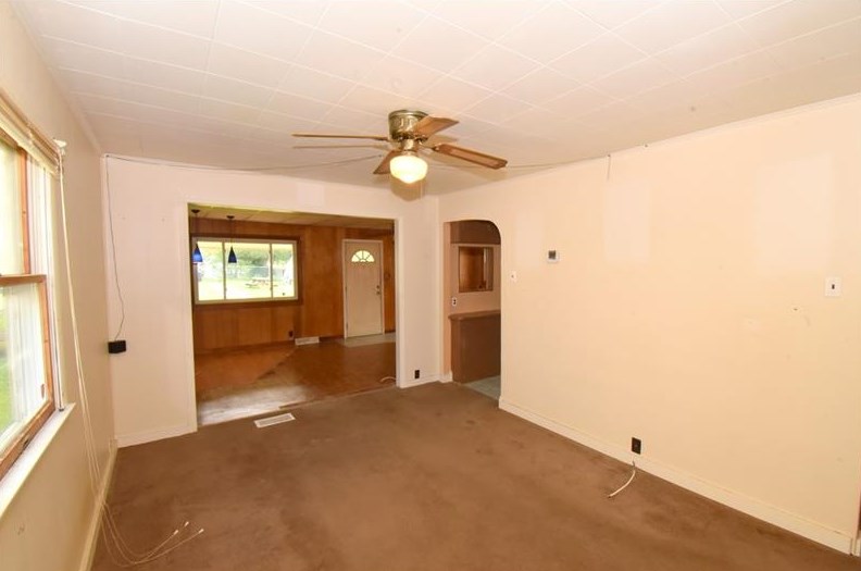 933 Sycamore St, Washington PA  15301-1851 exterior