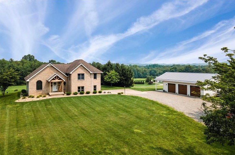 553 Cannery Rd, Mercer, PA 16137-3707