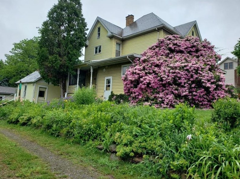 851 Route 68, New Brighton, PA 15066