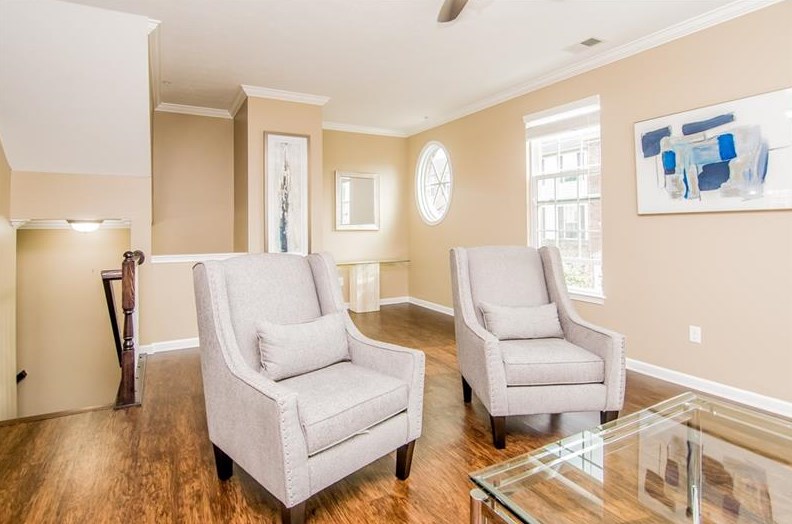 504 Pointe View Dr, Seven Fields PA  16046-8906 exterior