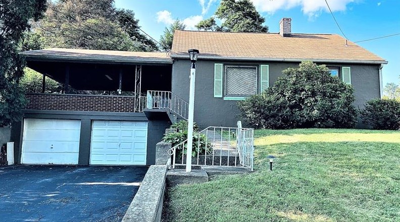 133 E Northview Ave, New Castle, PA 16105