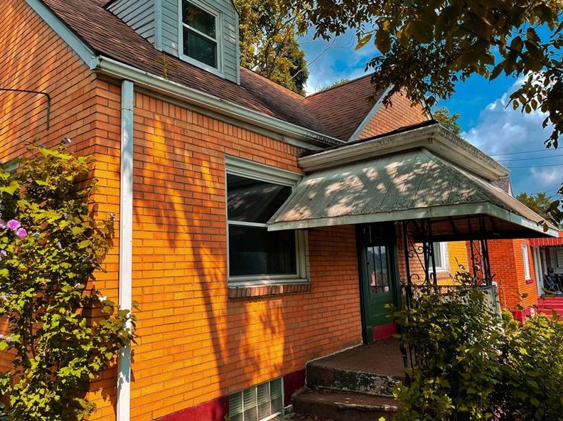 1104 Porter St, McKeesport, PA 15132