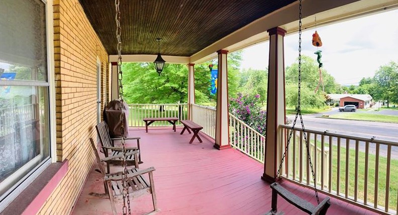 3415 Mercer Rd, New Castle, PA 16105