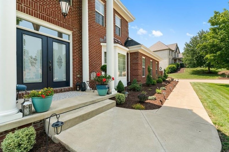 2031 Condor Ln, Gibsonia, PA 15044