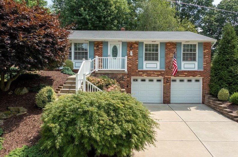 461 Lorlita Ln, Bethel Park, PA 15102-1035