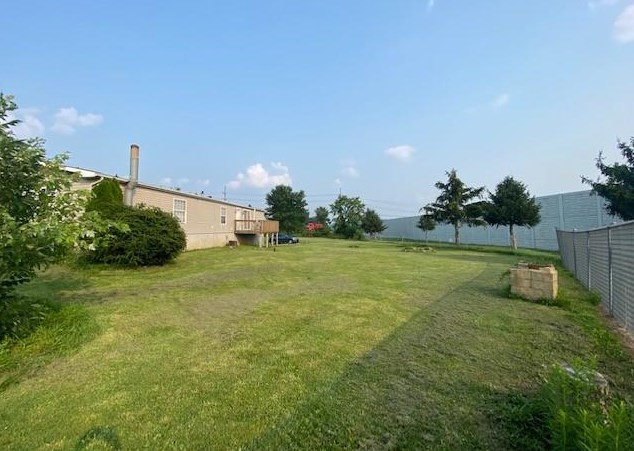 357 Arona, New Stanton, PA 15672