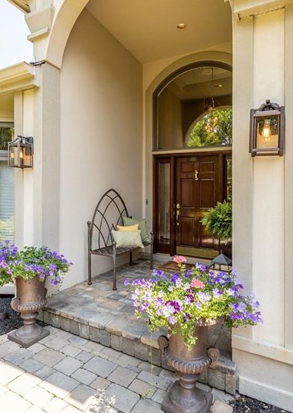 1058 W Grove Ct, Gibsonia, PA 15044