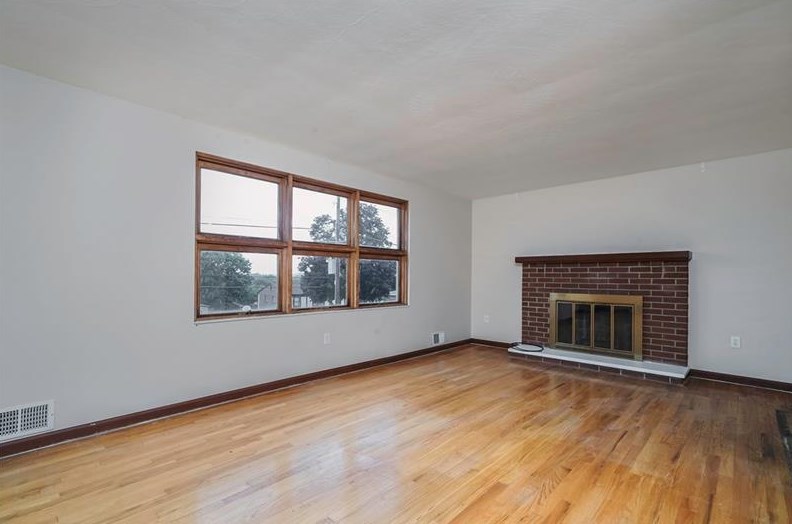 2533 Ridge Rd, Finleyville, PA 15332