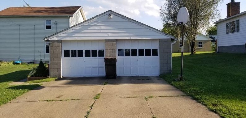 5 Walter St, New Castle, PA 16101