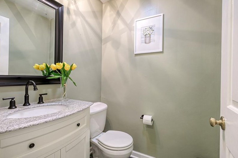 4262 Old New England Rd, Allison Park PA  15101-1534 exterior