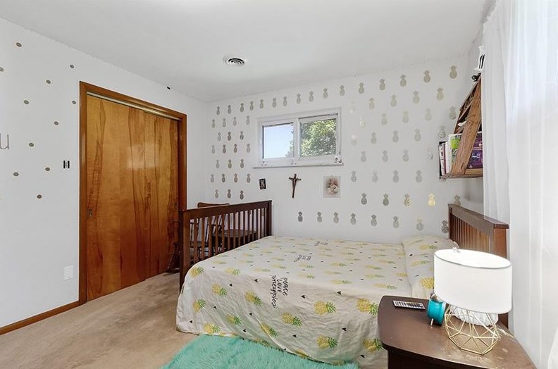 1260 Henderson Ave, Washington PA  15301-6059 exterior