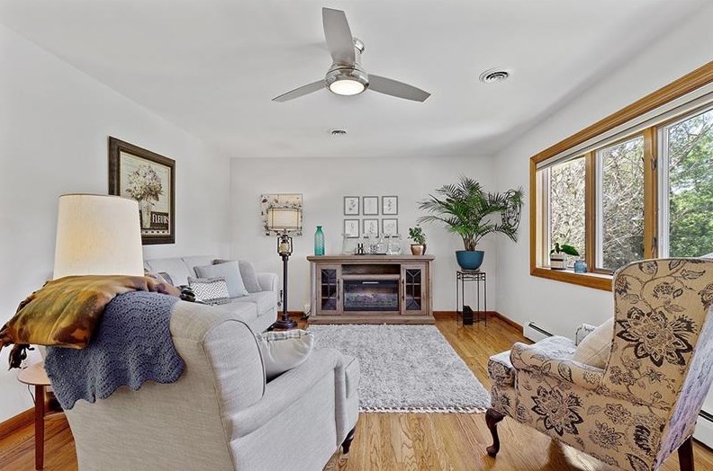 1260 Henderson Ave, Washington PA  15301-6059 exterior