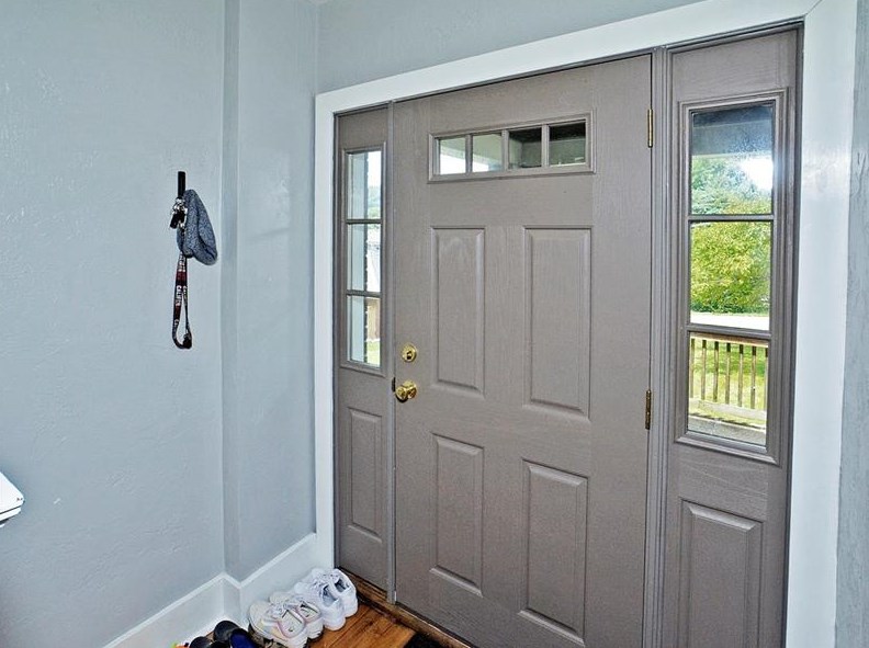 115 &amp 115 1/2 Brinton Ave, Trafford, PA 15085