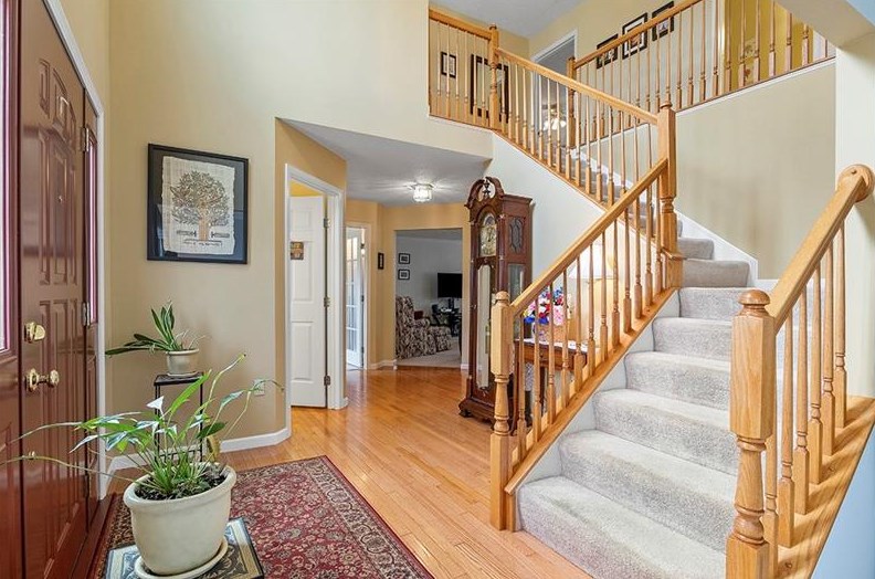 456 Jenny Dr, Gibsonia, PA 15044