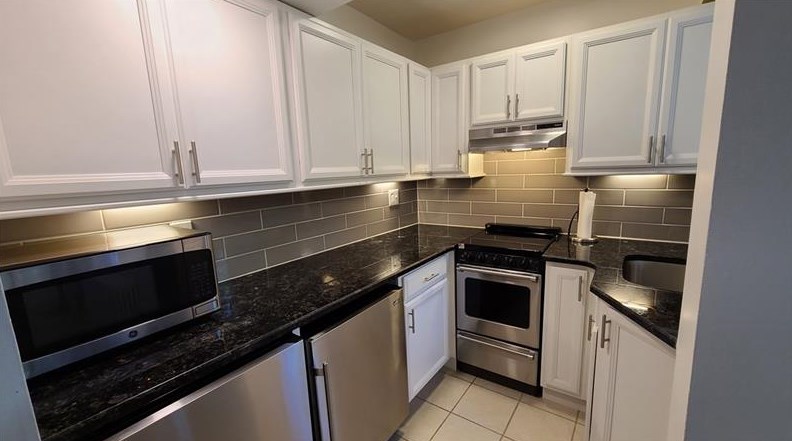 838 Thorn St #42, Sewickley, PA 15143