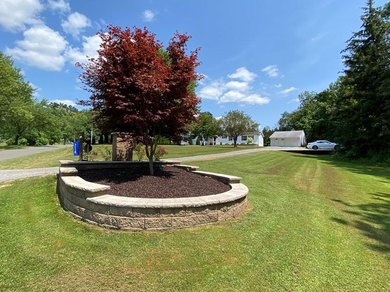 714 Shenango Stop Rd, New Castle PA  16101-6334 exterior